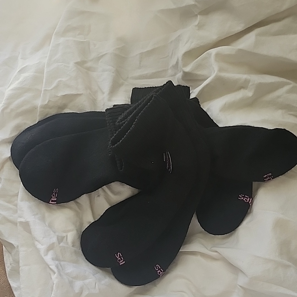Black Women's Socks